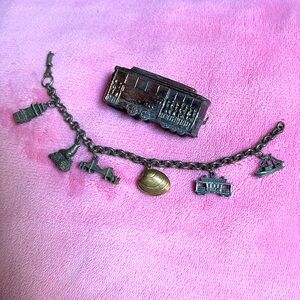 VTG San Fran Silver Charm Bracelet and matching cable car